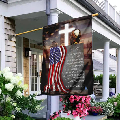 9 11 Memorial Flag The Heart Never Forgets The Memories Within Patriot Day Merch Gift For Her