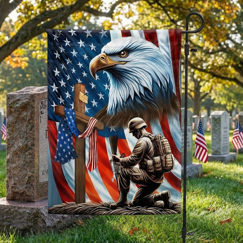 US Military Eagle Kneeling Soldier American Flag Memorial Day Merch Outdoor Decor